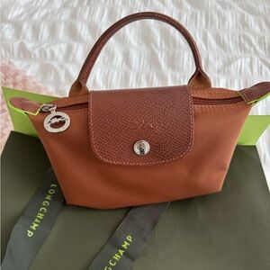 LONGCHAMP LE PLIAGE GREEN POUCH WITH HANDLE